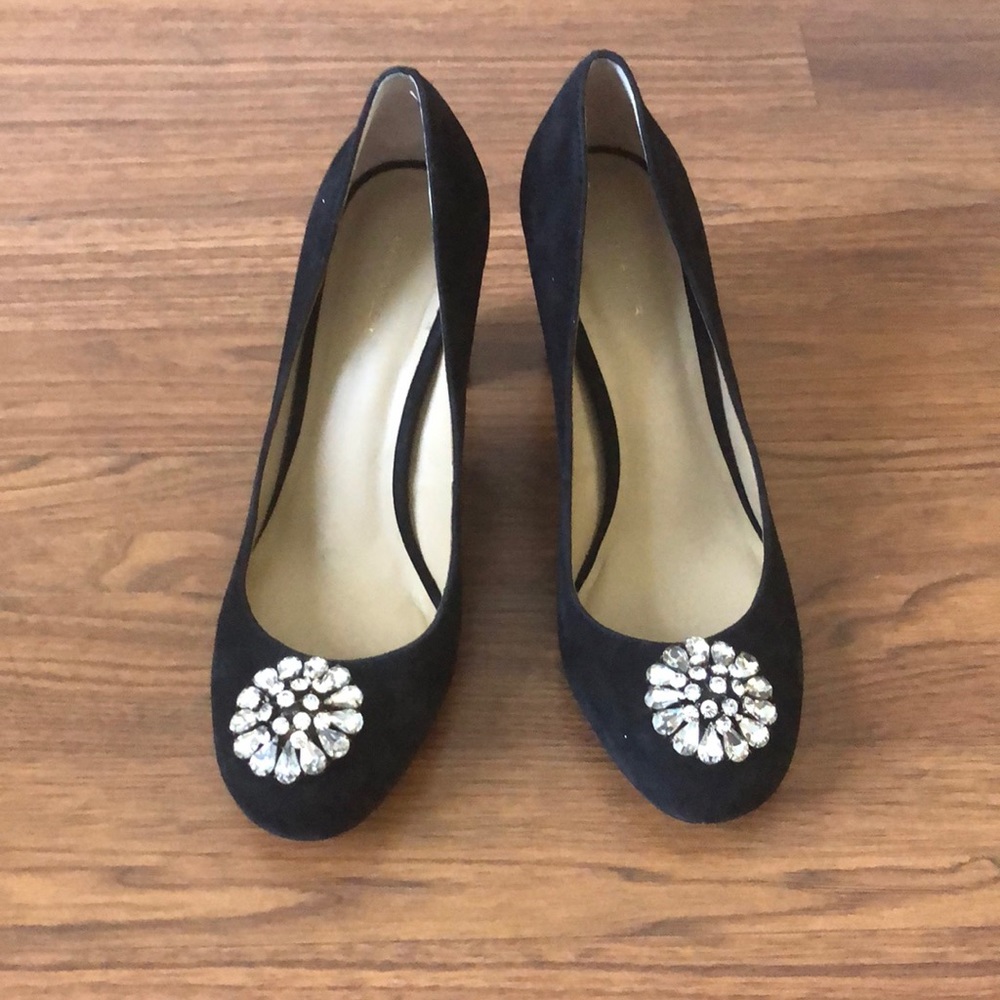 Ann Taylor black heels